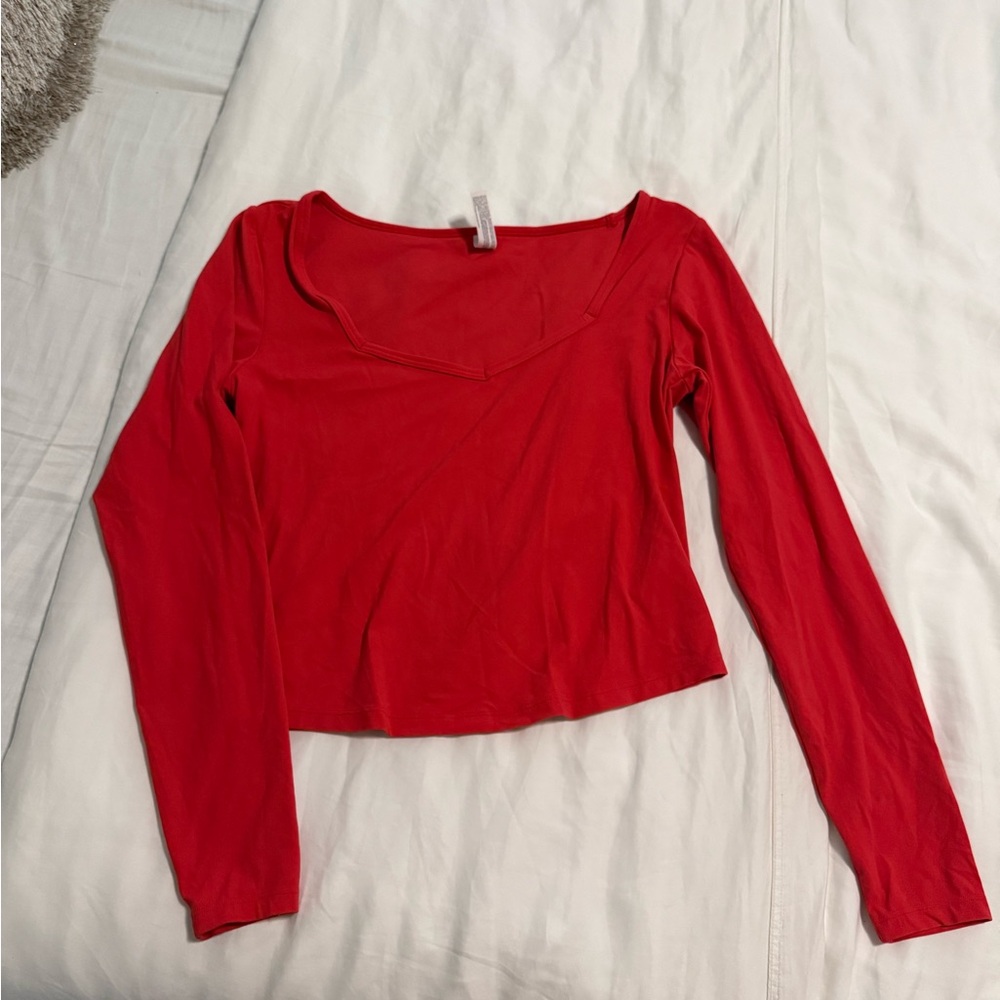 Red Long Sleeve Women's workout Top